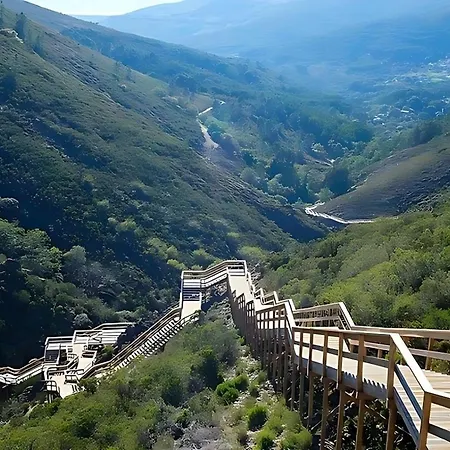 Refugio Neveiro Pensión Coentral